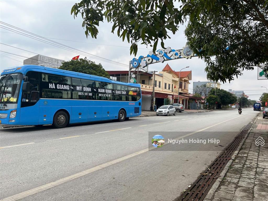 Bán cắt lỗ 300tr lô đất trung tâm tt quất lâm (biển giao ninh) trục chính kinh doanh.  0968 141 ***