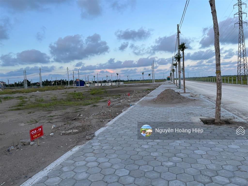Vc em cần bán gấp lô đất 89m2 tại giao ninh (quất lâm) trả lãi ngân hàng,  0968 141 ***