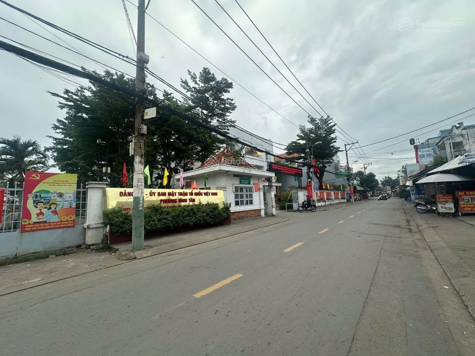 Bán đất tặng nhà cấp 4 (64m2 full thổ cư)  hồ văn long  bình tân. giá 3 tỷ/tl