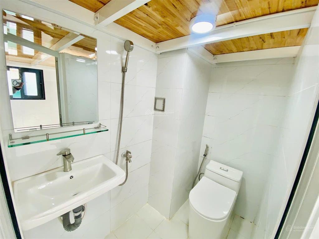Cho thuê căn hộ dịch vụ  2pn (chdv) ngay khu tên lửa  full nội thất. giá 5tr2/tháng