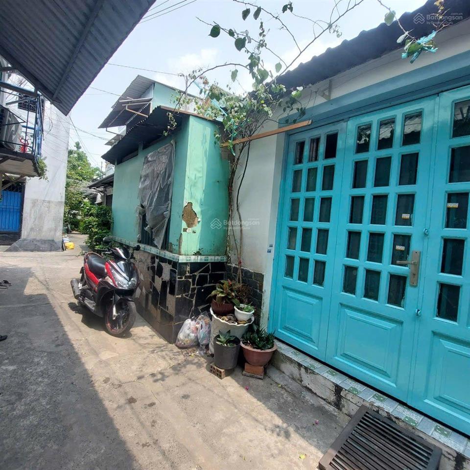 Nhà 4,5x12m, nở hậu 4,8m, khu dân cư tiện ích, sổ hồng riêng
