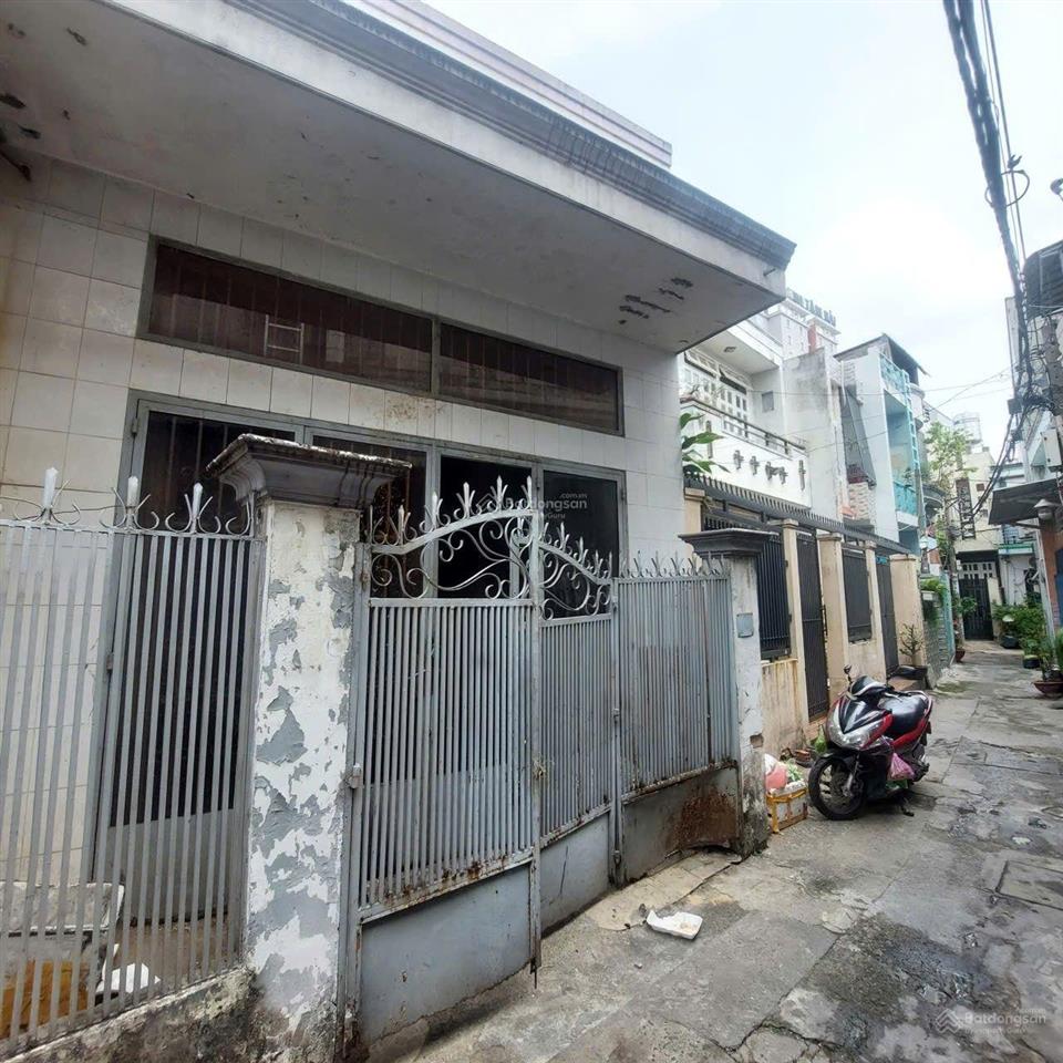Nhà 4,2x15m, kế trường chinh cầu tham lương, ga metro tham lương