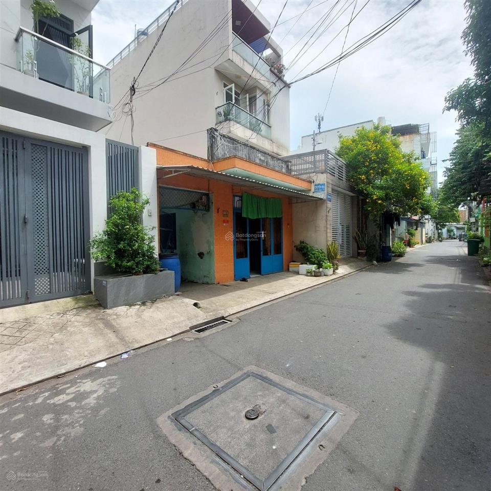 Nhà 6,1x20m, đường nhựa ôtô thông gần coopmark phan văn hớn trường chinh cầu tham lương, ga metro