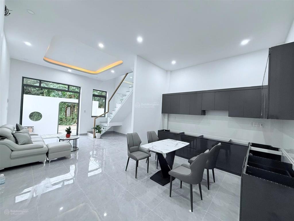 Bán nhà 2 tầng mới xây diên an  mặt tiền đường lỗ đế, sát kđt phú ân nam giá 2 tỷ 590
