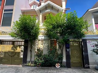 Bán nhà khan hiếm ngay mặt tiền cao đức lân, quận 2  dt 8x20m  xd hầm 4 tầng  giá 28 tỷ tl