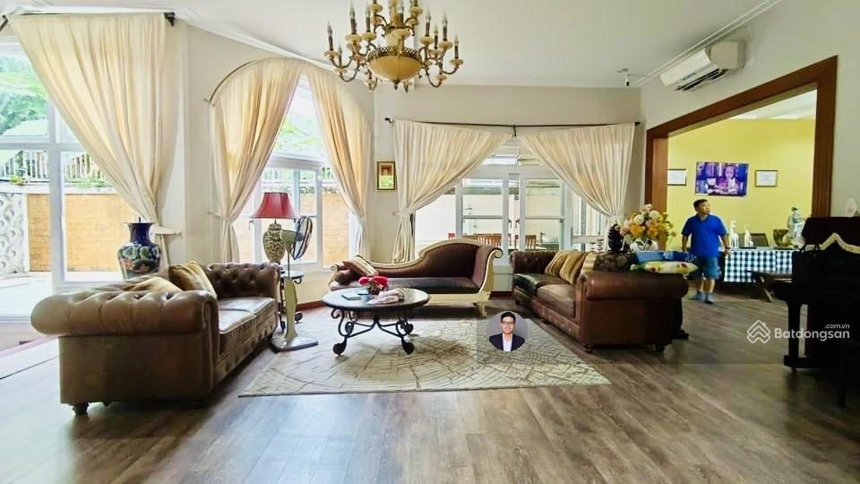 Hiếm! bán biệt thự mặt tiền thủ thiêm villas hồ bơi sân vườn  dt 25x25m  3 tầng  giá 88 tỷ