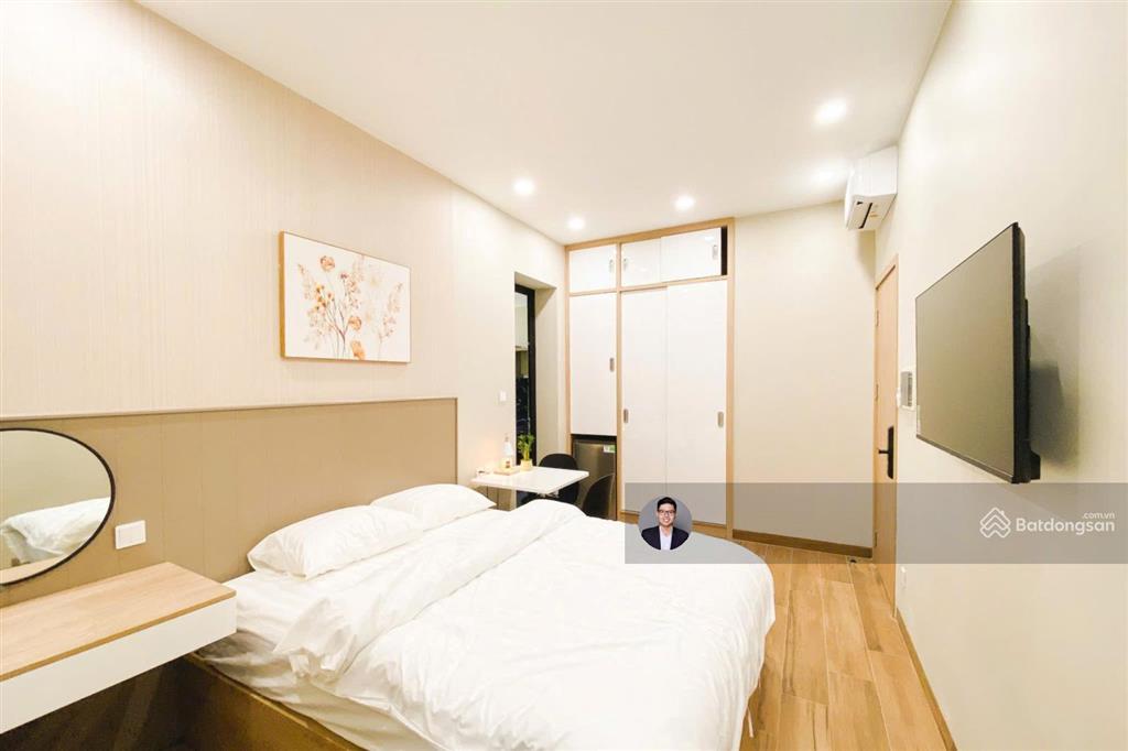 Chính chủ cần bán gấp tòa nhà đẹp võ oanh  dt 8x25m  hầm 6 tầng  hdt 200 tr/th  giá 50 tỷ tl