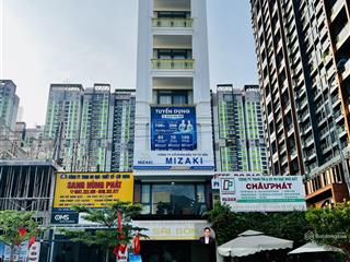 Bán tòa nhà siêu đẹp mặt tiền ngay vành đai tây  dt 5x20m  hầm 5 tầng, hđt 60 tr/th  giá 19,5 tỷ