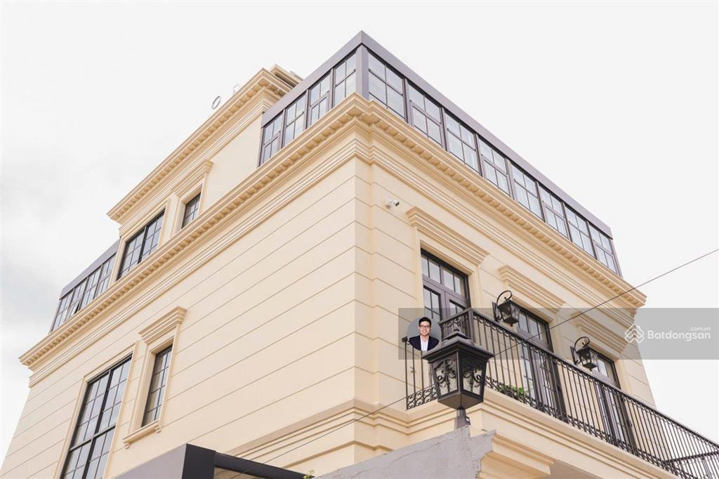 Bán nhà siêu phẩm mặt tiền làng báo chí  thảo điền  dt 10x11m  4 tầng mới toanh  giá 26,5 tỷ