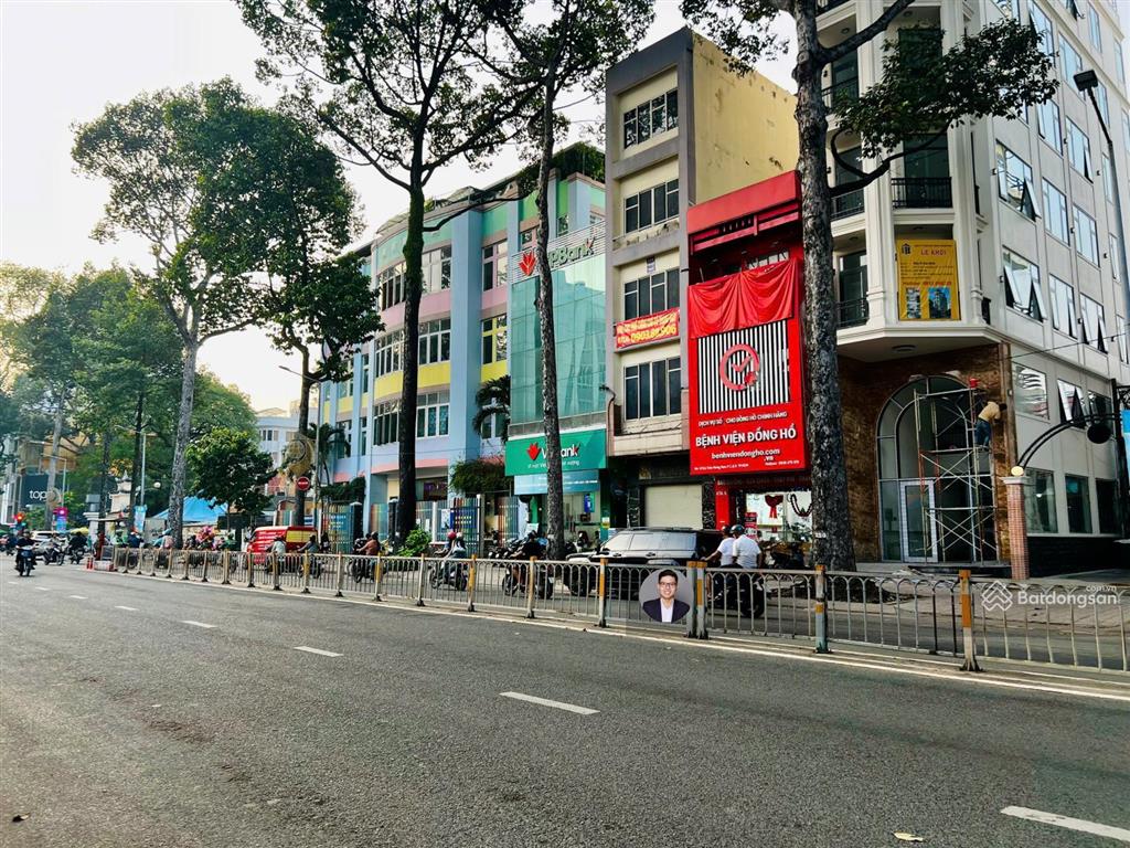 Tin thật siêu vị trí đẹp mặt tiền trần hưng đạo  dt 8x20m  5 tầng  hđt 200 tr/th  giá 95 tỷ tl