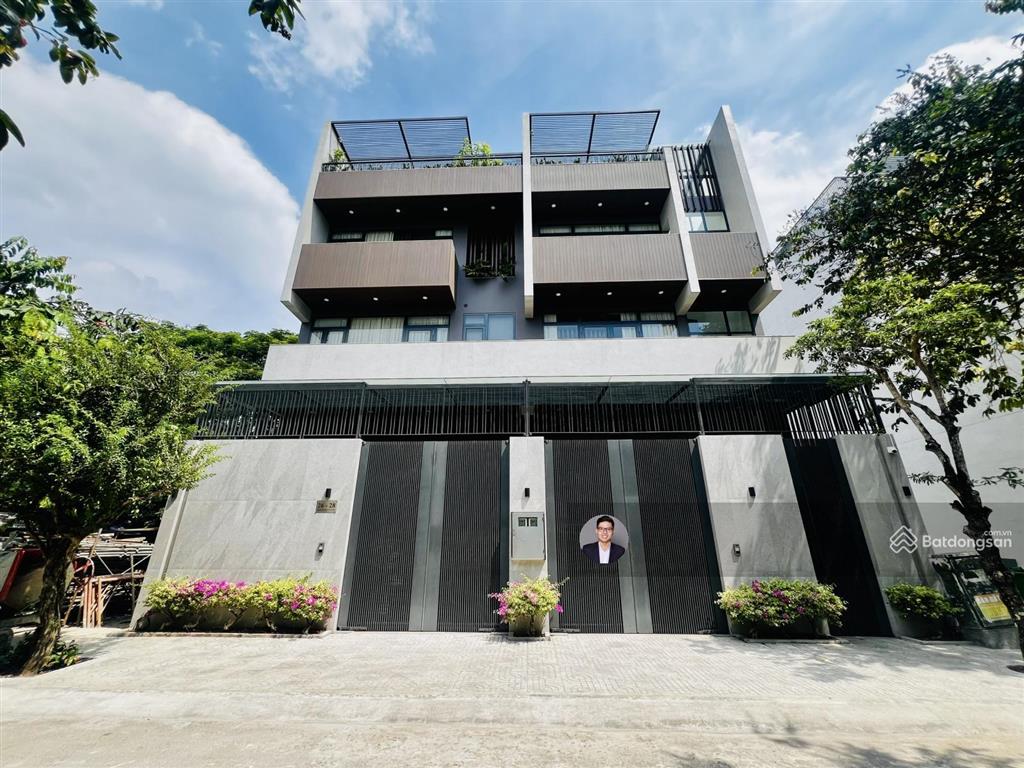 Biệt thự hầm + hồ bơi trung tâm thảo điền 70 tỷ cho 303.7m² đất, giá hiếm khó tìm, ngay quốc hương