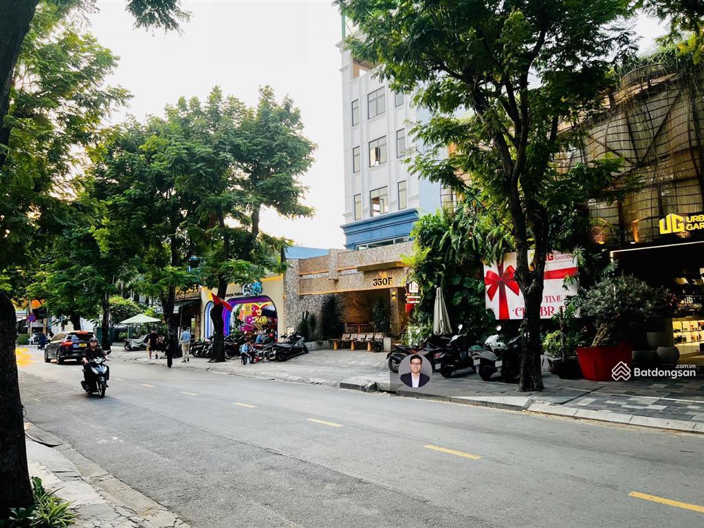 Bán nhà siêu vị trí mặt tiền xuân thủy  dtcn 342m²  xd hầm 7 tầng  hđt 180 tr/th  giá 70 tỷ tl
