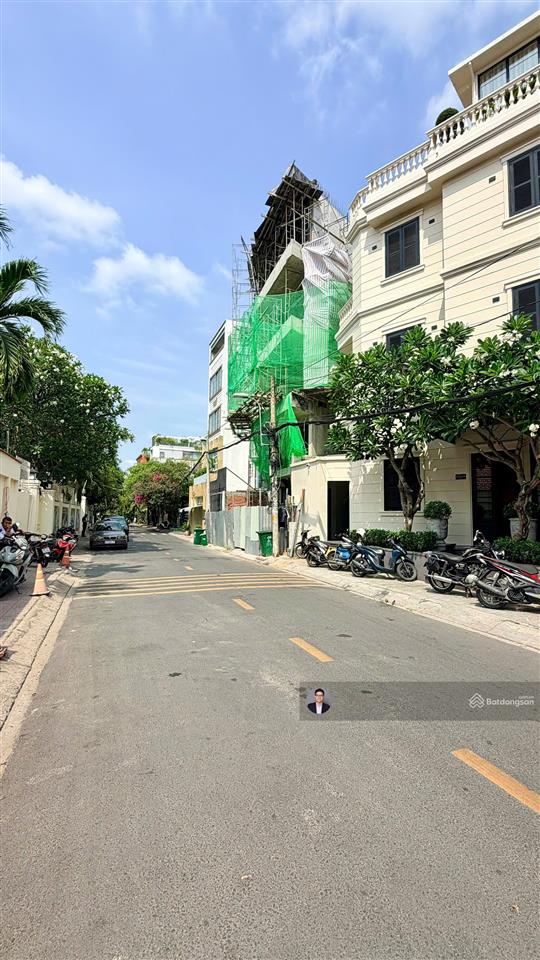 Siêu vị trí bán nhà góc 2 mặt tiền lê văn miến  dt 25x15m  4 tầng  hđt 240 tr/th  giá 79 tỷ tl