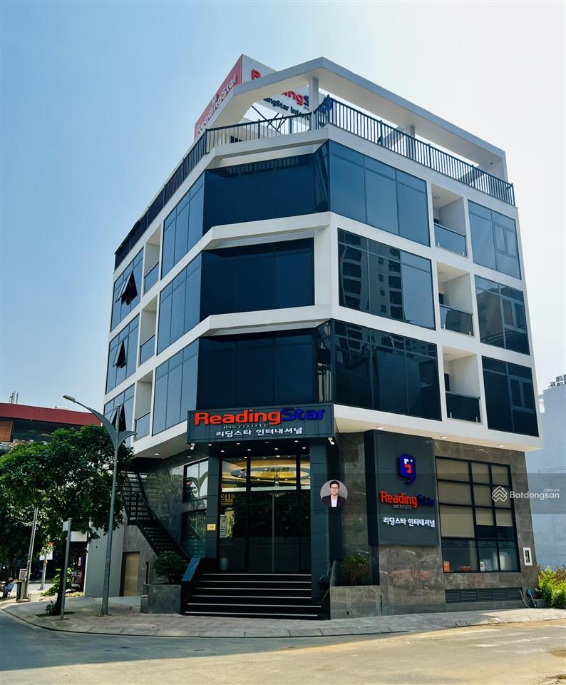 Bán tòa nhà góc 2 mặt tiền ngay ba tháng hai  dt 11x17m  hầm 7 tầng  hđt 200 tr/th  giá 65 tỷ