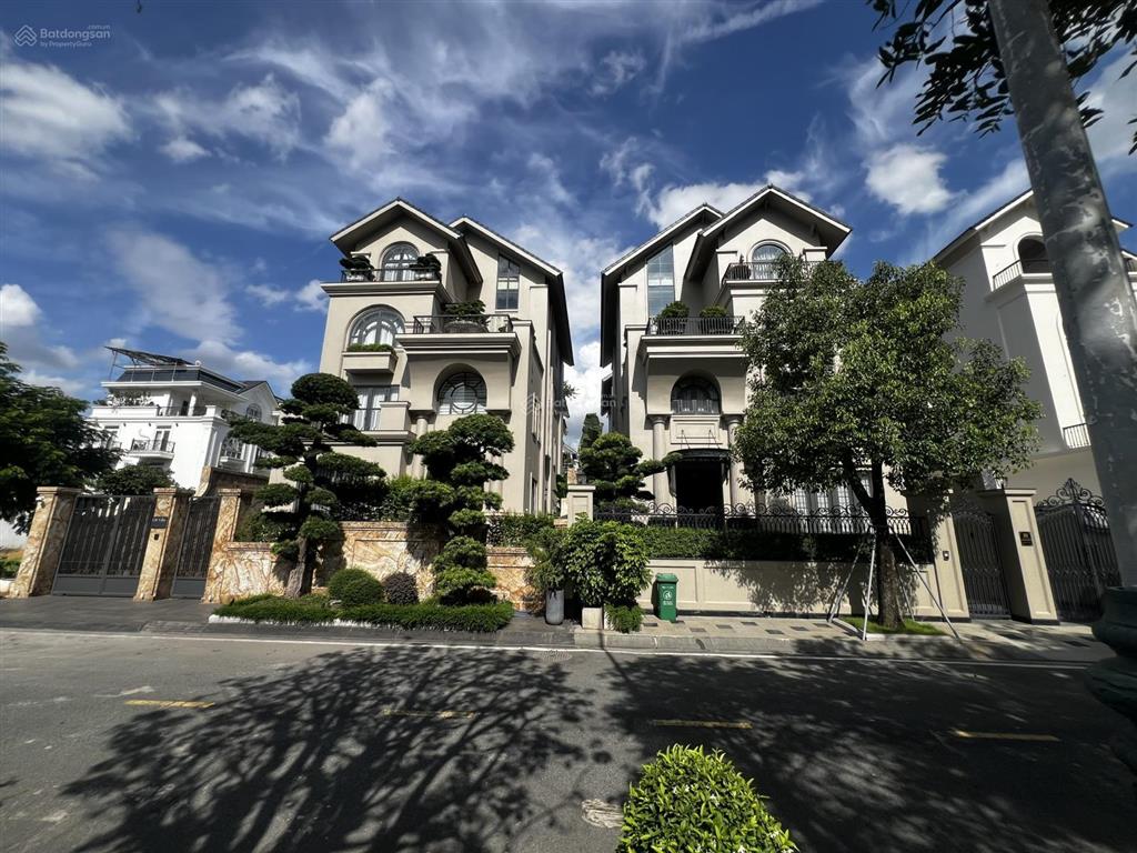 Bán siêu phẩm giá rẻ mt ngay đỗ xuân hợp  global city  dt 10x25m  xd hầm 4 tầng  giá 24 tỷ tl
