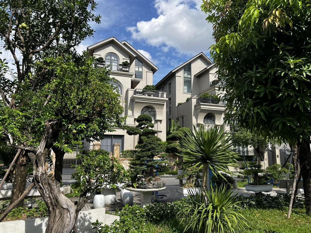 Bán siêu phẩm giá rẻ mt ngay đỗ xuân hợp  global city  dt 10x25m  xd hầm 4 tầng  giá 24 tỷ tl