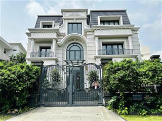 Quá rẻ! bán biệt thự sân vườn hồ bơi nguyễn văn hưởng, quận 2  dt 15x26m, 3 tầng  giá 50 tỷ
