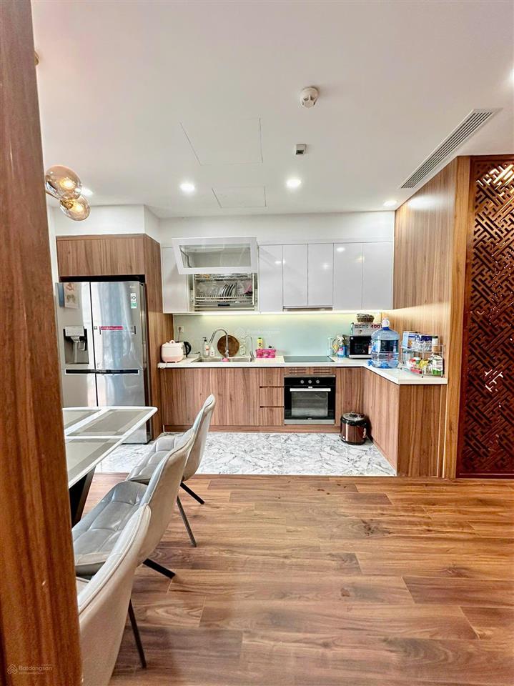 Bán căn hộ 3pn, 2wc tại sun square, 8,9 tỷ, 112m2, hướng tây bắc, đông nam
