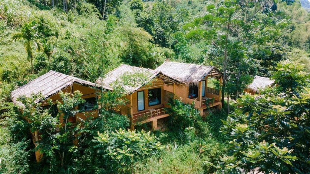 Chuyển nhượng resort pù luông 6.000m², 3.500m² thổ cư, 8 bungalow