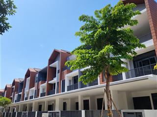 Nhà phố artisan park | cách ga metro 300m | trả chậm 5 năm | nhận nhà sớm