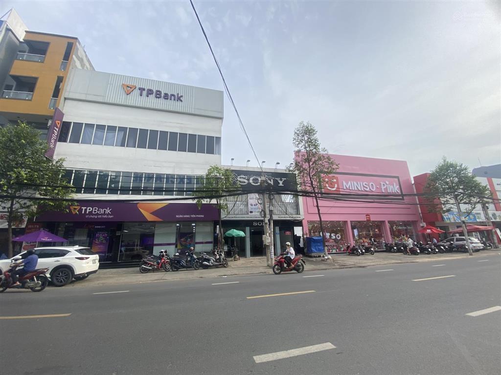 Bán nhanh mặt tiền ngang 15m đường phạm văn thuận, tam hiệp, biên hoà