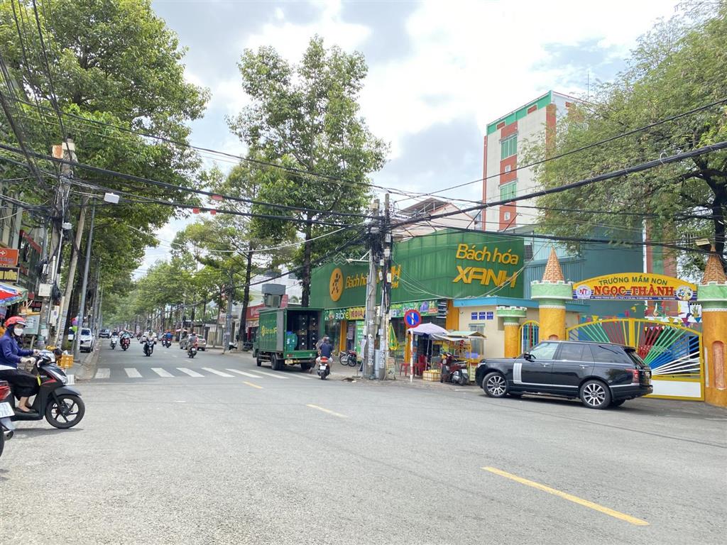 Bán mặt tiền( 10mx30m )trương định ,biên hoà shr full thổ cư