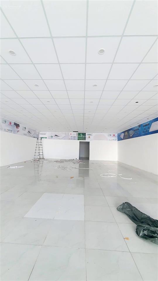 Cho thuê nhà mặt tiền ngang 11m/380m2 phạm văn thuận,gần vincom biên hòa cực đẹp