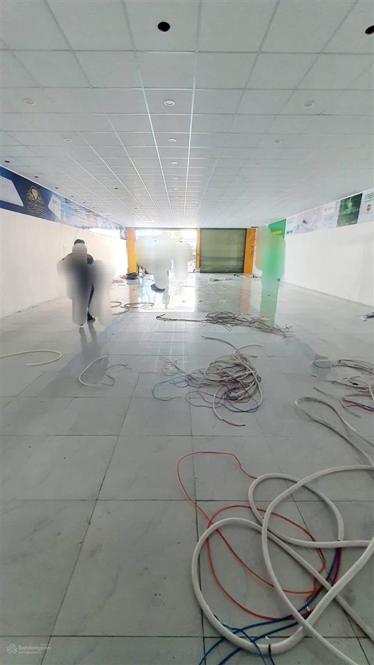 Cho thuê nhà mặt tiền ngang 11m/380m2 phạm văn thuận,gần vincom biên hòa cực đẹp