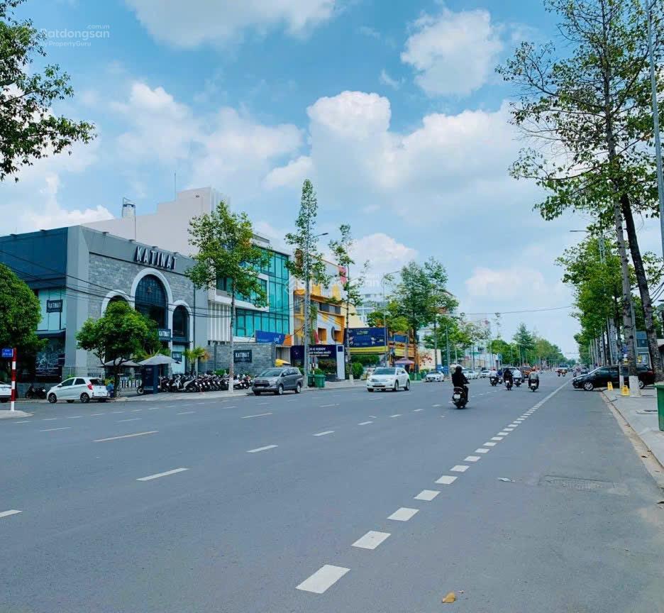 Cho thuê nhà mặt tiền ngang 12m võ thị sáu biên hòa