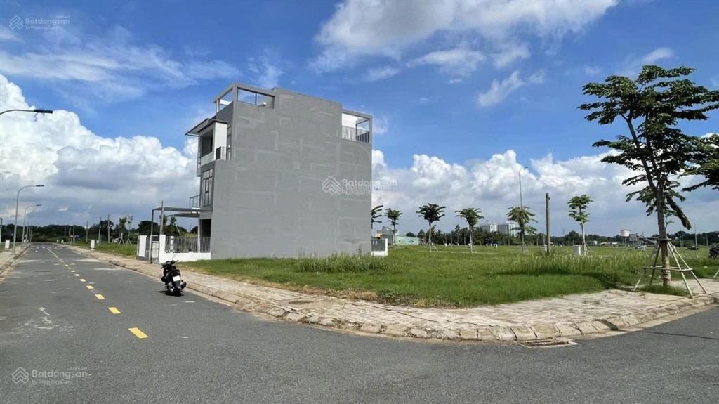 Bán đất mặt tiền nguyễn duy trinh 215m2 sát vành đai 3 & vinhomes sổ sẵn công chứng ngay