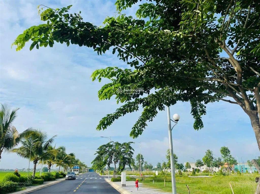 Có vài trăm triệu, mua gì để đầu tư lâu dài cho con an toàn nhất?