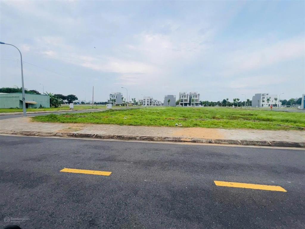 Sống thuận tiện  đầu tư bền vững tại cửa ngõ sân bay quốc tế long thành