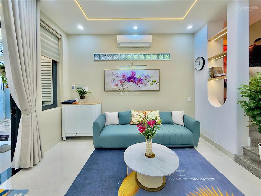 Cực phẩm! nhà đẹp tọa lạc phố ẩm thực phan xích longpndt53m2(4x14m)5t chỉ 9,6 tỷ tl 0903 155 ***