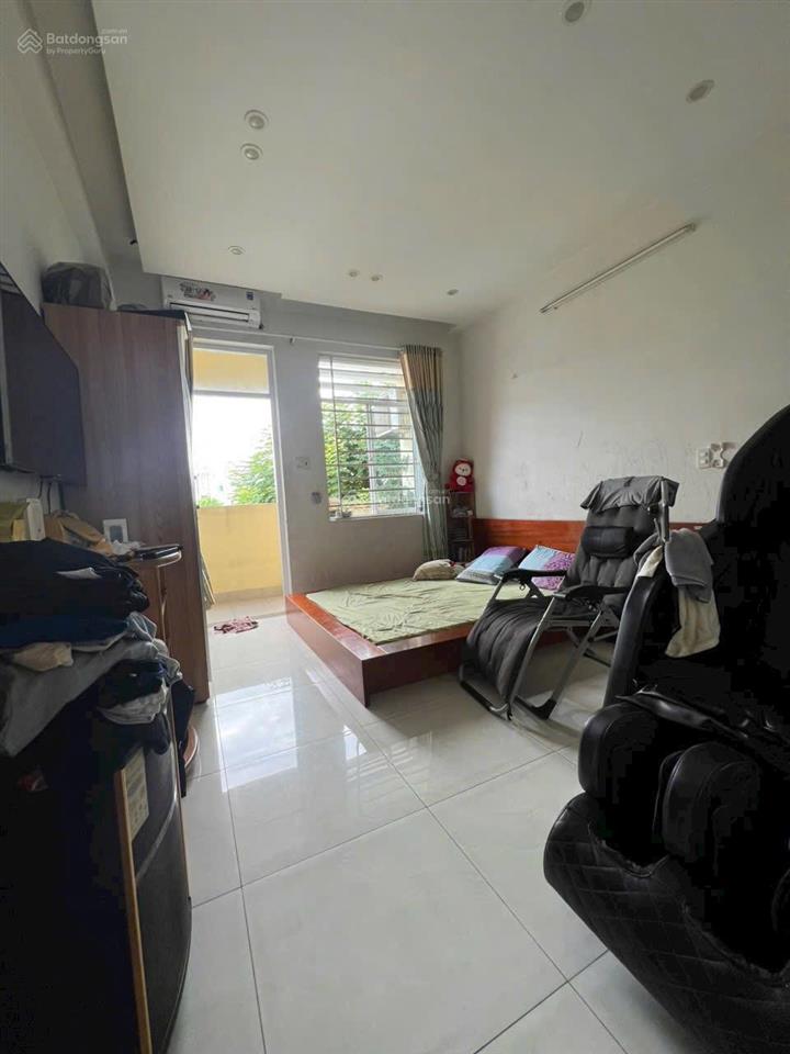 Chính chủ cần bán gấp giảm 500 triệu nhà mặt tiền kênh lò gốm, chốt 8.4 tỷ gởi mg 2%