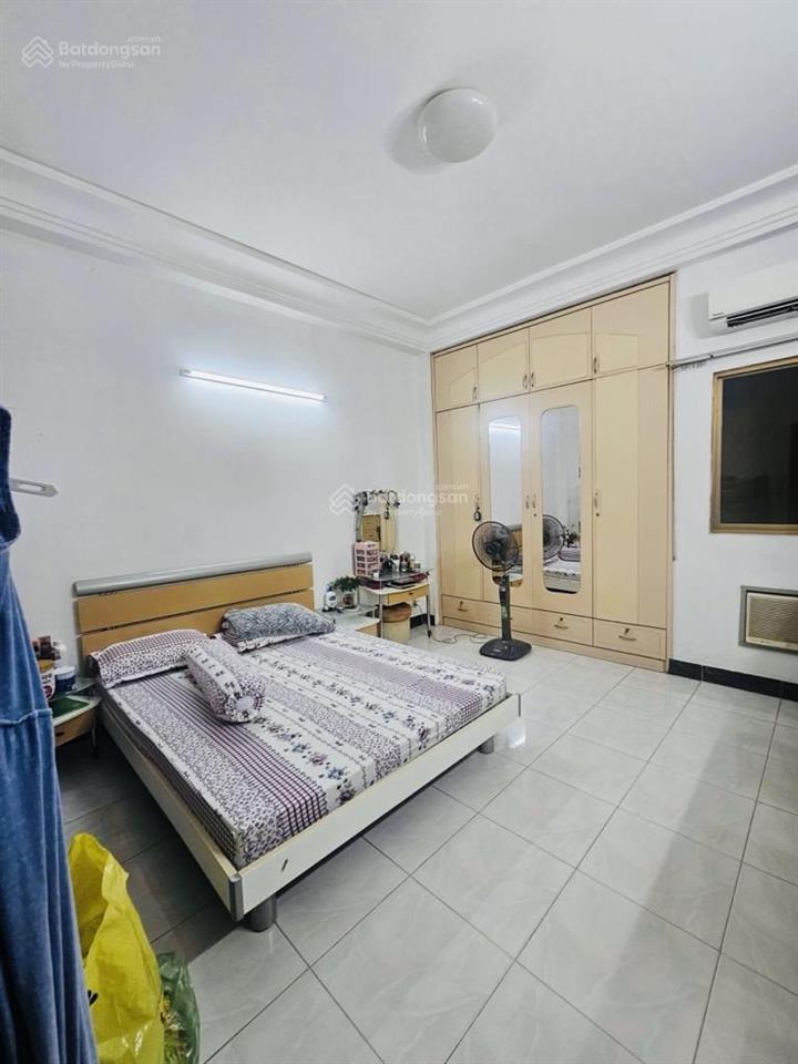 Bán nhà 5 tầng btct, mặt tiền hẻm 12m, đường thành thái, quận 10, chỉ nhỉnh 20 tỏi