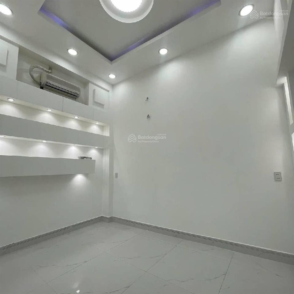 Bán nhà 2 tầng 3.8m x 15.95m, nguyễn thị nhỏ  sát quận 10  hẻm xe hơi thông  nhỉnh 9 tỷ