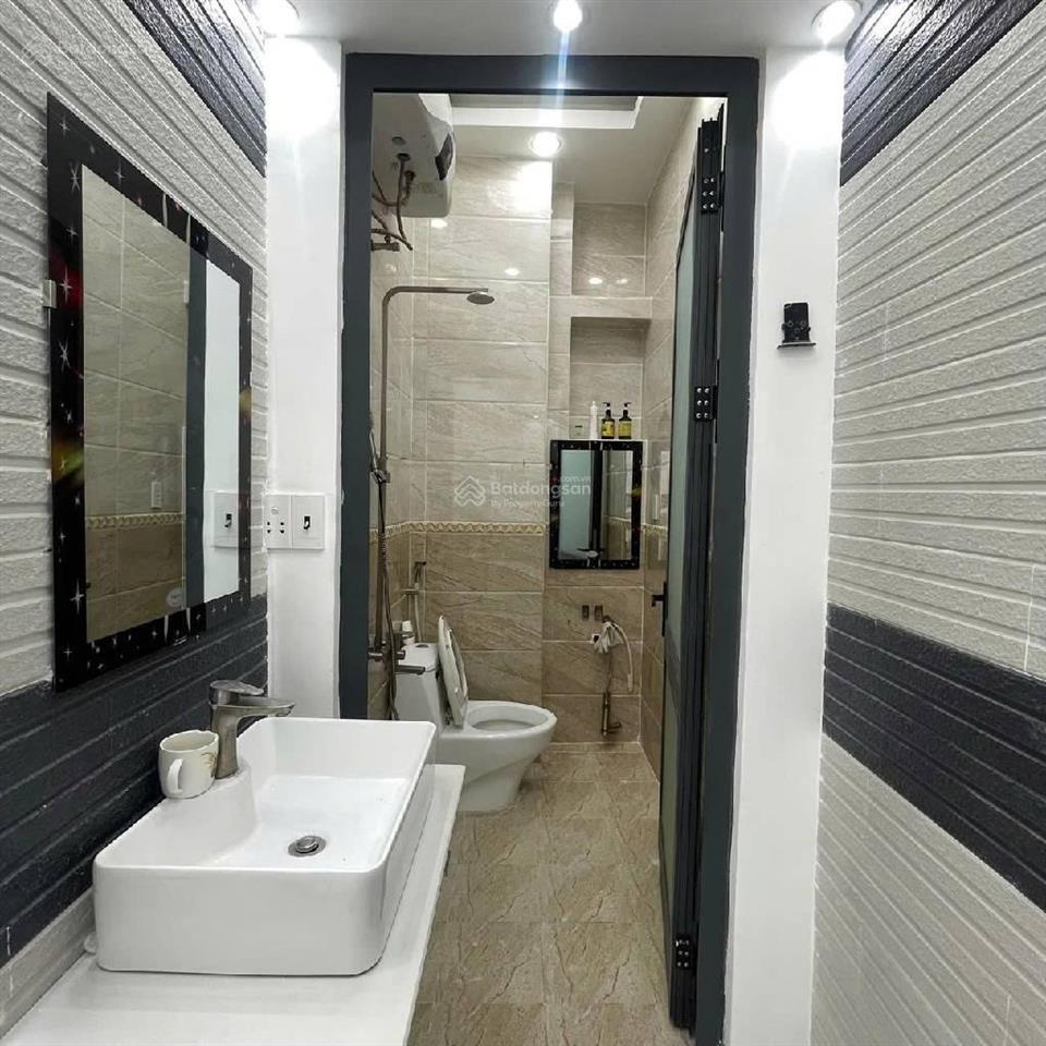 Bán nhà 2 tầng 3.8m x 15.95m, nguyễn thị nhỏ  sát quận 10  hẻm xe hơi thông  nhỉnh 9 tỷ