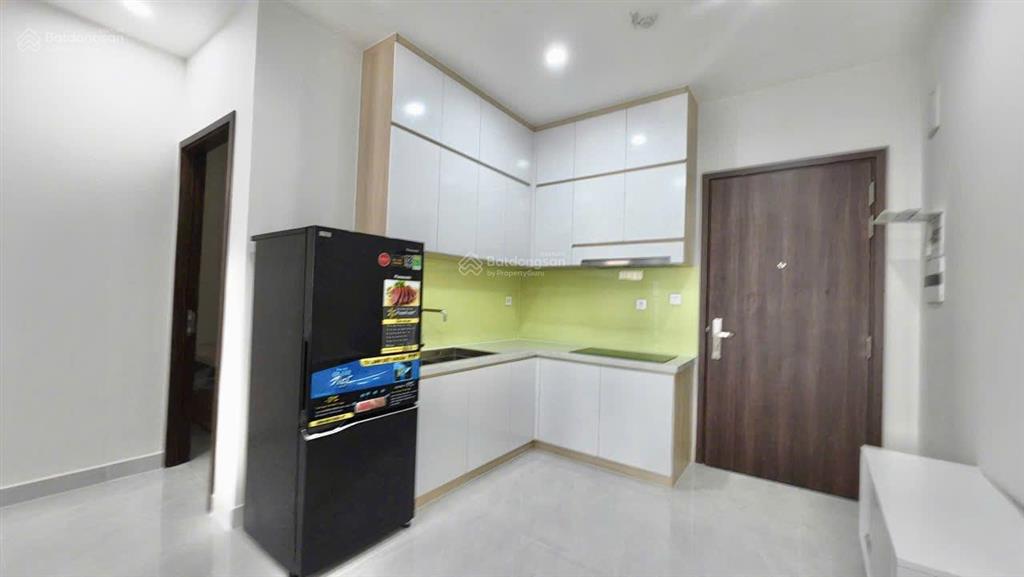 Căn hộ như ảnh  13,5 triệu, 2pn, 1wc full nội thất mới 100%, block a mới bàn giao