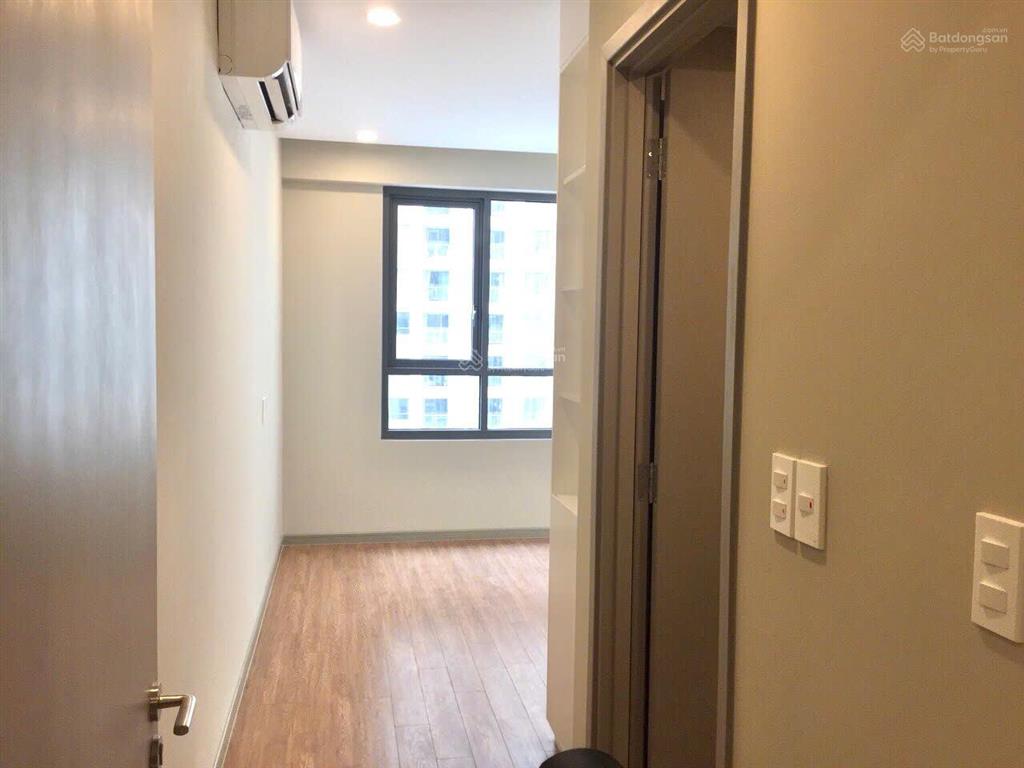 Căn hộ như ảnh đăng  15 triệu, 2pn  1wc, nội thất cơ bản ( bếp,máy lạnh, rèm ), còn vài căn ạ