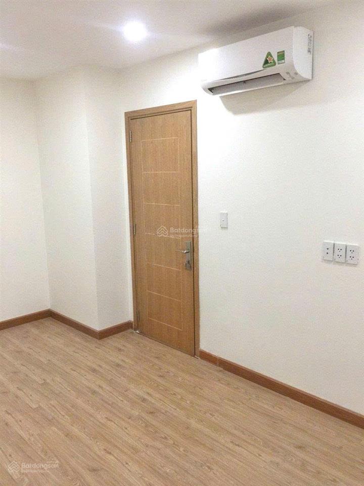 Căn hộ như ảnh đăng  15 triệu, 2pn  1wc, nội thất cơ bản ( bếp,máy lạnh, rèm ), còn vài căn ạ