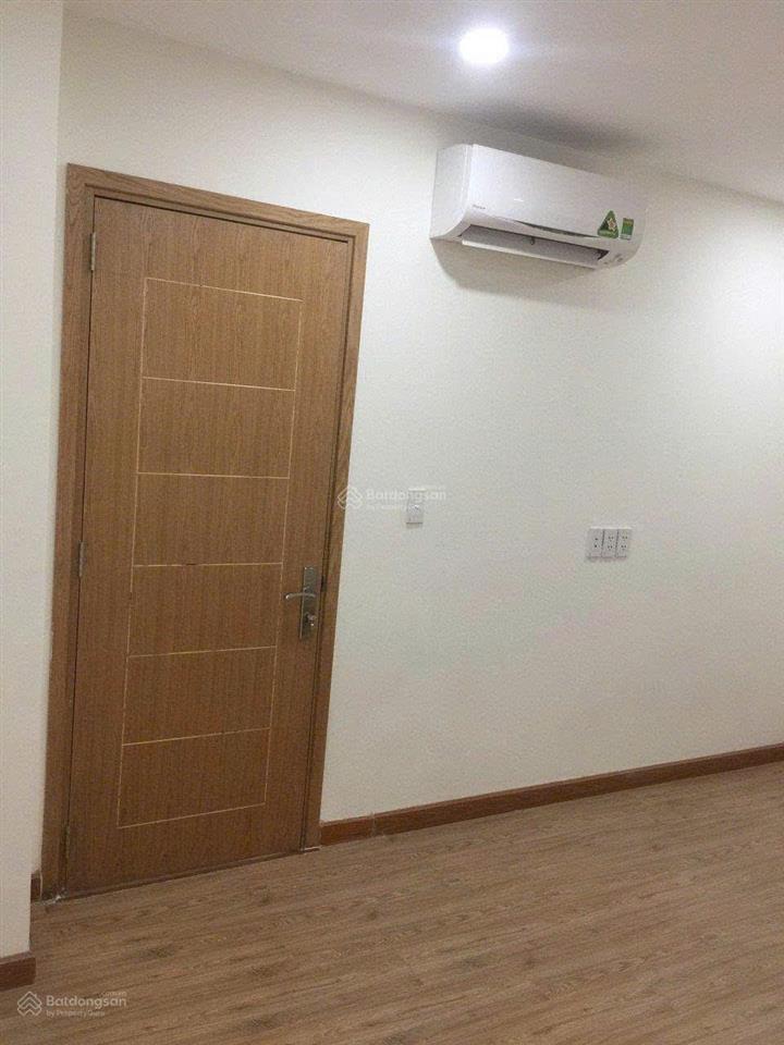 Căn hộ như ảnh đăng  15 triệu, 2pn  1wc, nội thất cơ bản ( bếp,máy lạnh, rèm ), còn vài căn ạ