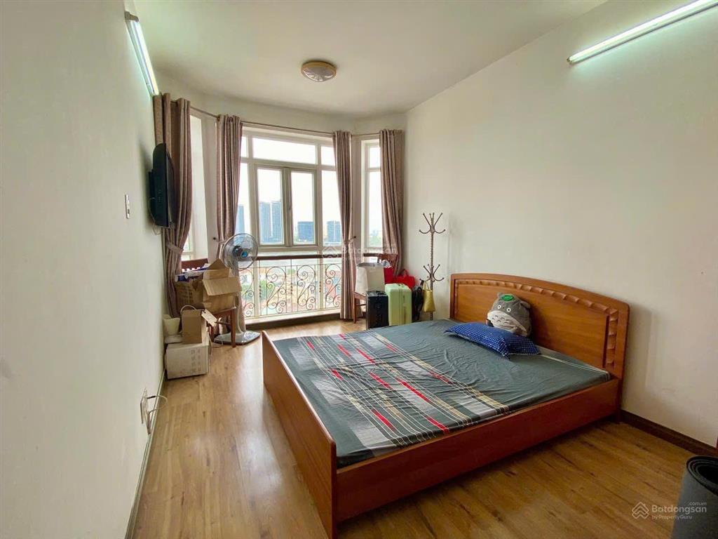 Căn hộ như ảnh  16 triệu , chủ ở lần đầu cho thuê  2pn 2wc  full nt  view xem pháo hoa