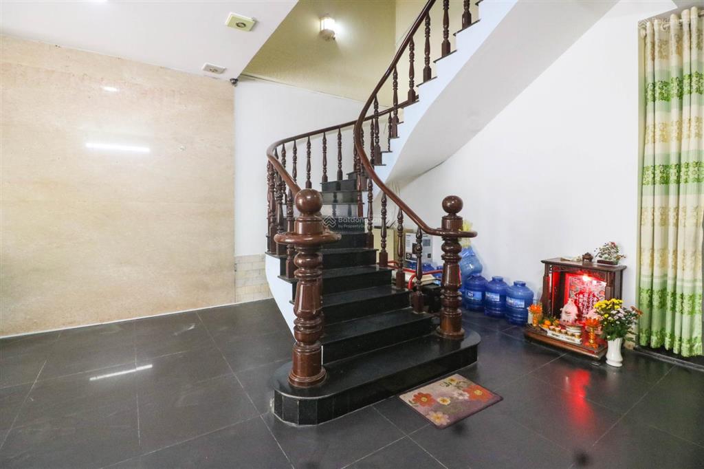 Cho thuê phòng đường số 10 khu trung sơn 3tr/th