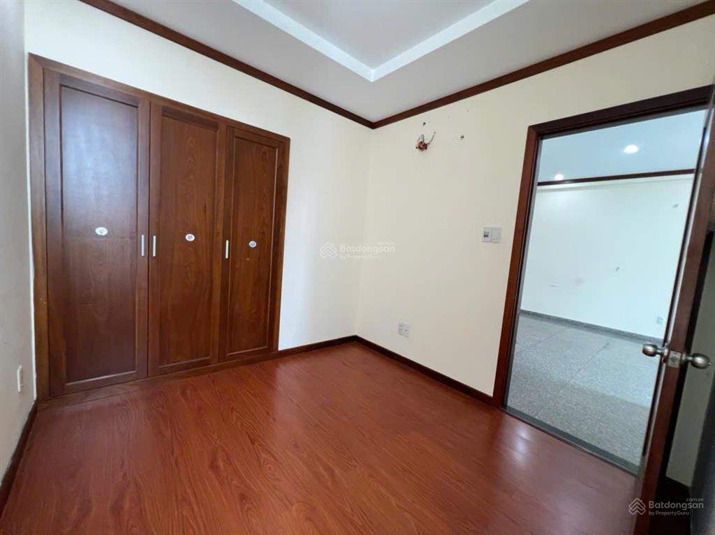 Chính chủ cho thuê căn hộ 73m2, 2pn, 1wc, 11tr/th