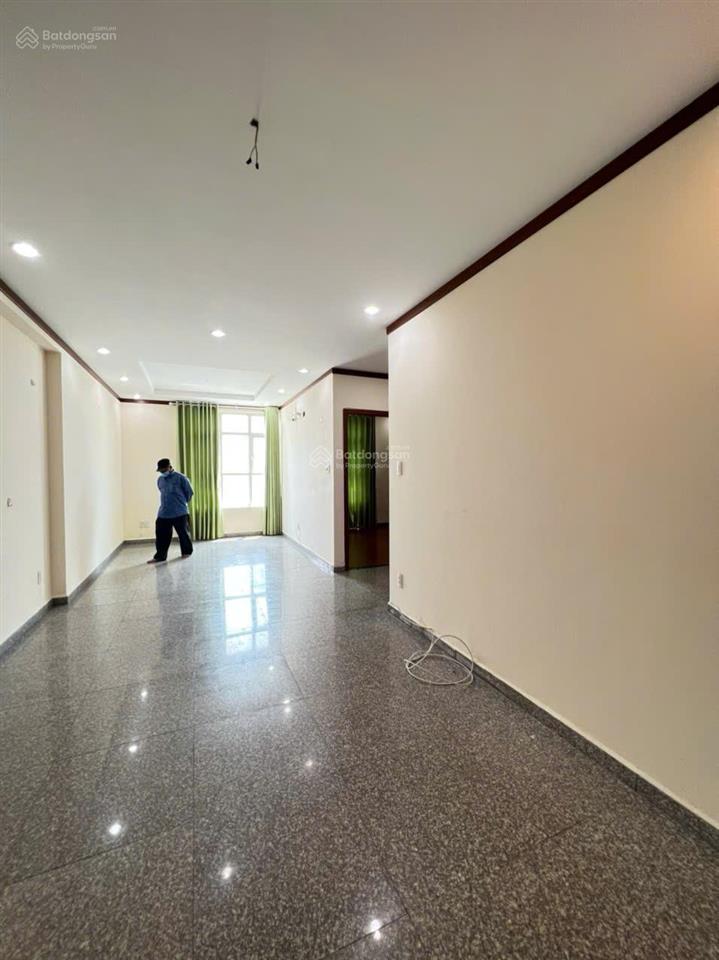 Chính chủ cho thuê căn hộ 73m2, 2pn, 1wc, 11tr/th