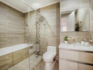 Chính chủ cho thuê căn hộ dockland 2pn 100m2 full nội thất