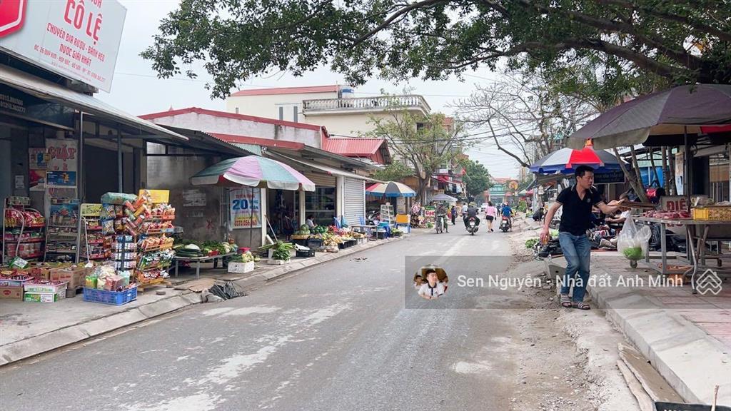 Bán nhà lô góc 2 mặt tiền, ô tô đỗ cửa tại quý kim