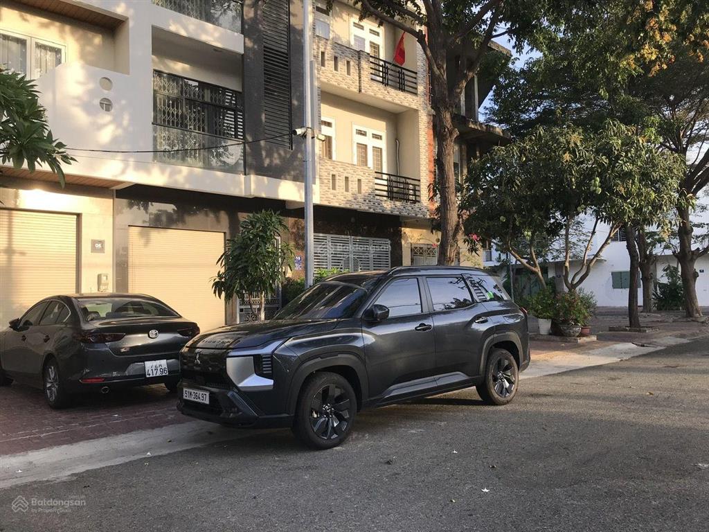 Chính chủ gửi bán căn nhà phố liền kề khu đồi 2, phường 10, tp vũng tàu 100m2, giá 7,2 tỷ (tl)