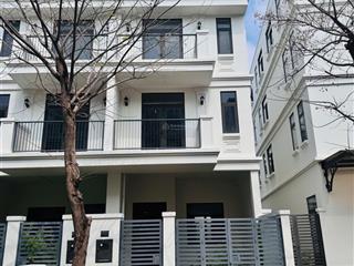 Chính chủ gửi bán căn nhà phố đầy đủ nội thất, xách vali vào ở với giá 7,8 tỷ ở khu đô thị lavida