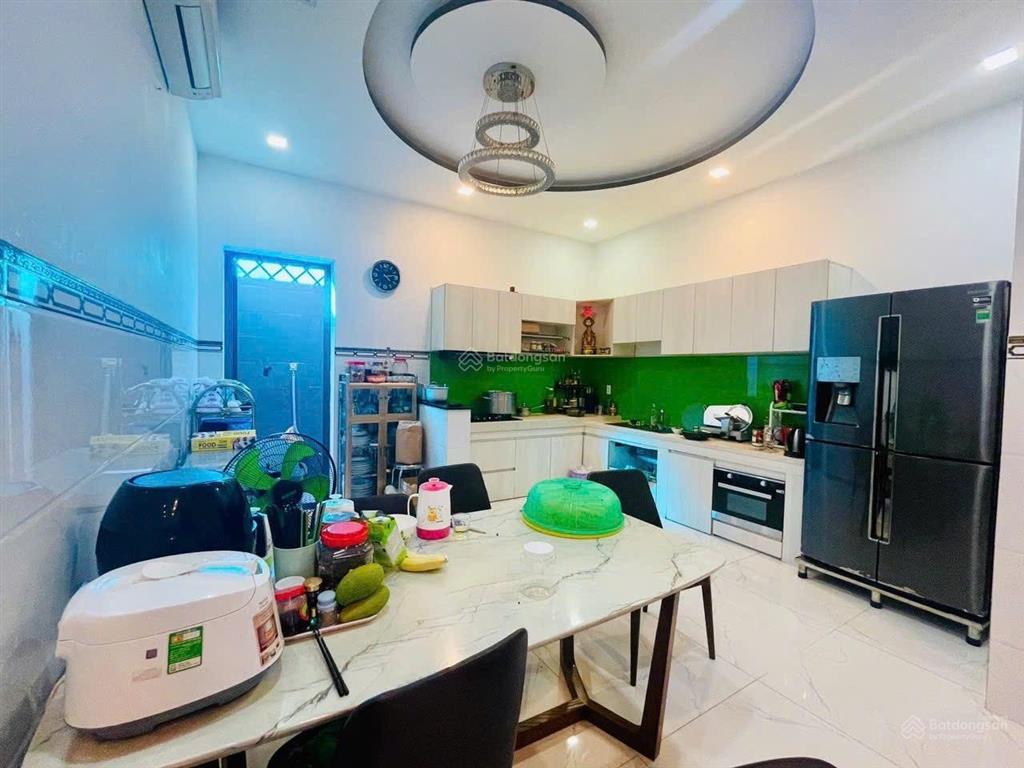 Thống nhất gần cityland gò vấp  ô tô ngủ nhà  hẻm nhựa đẹp  4 x 17  3 tầng  6.6 tỷ còn tl